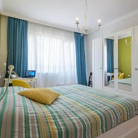 Apartment Funky Fresh Place In The Heart Of *